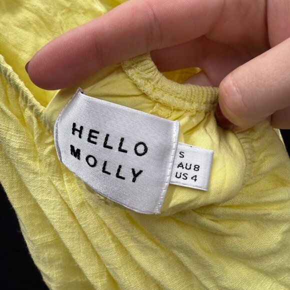 Hello Molly Posing Time Dress in Yellow - Picture 5 of 6